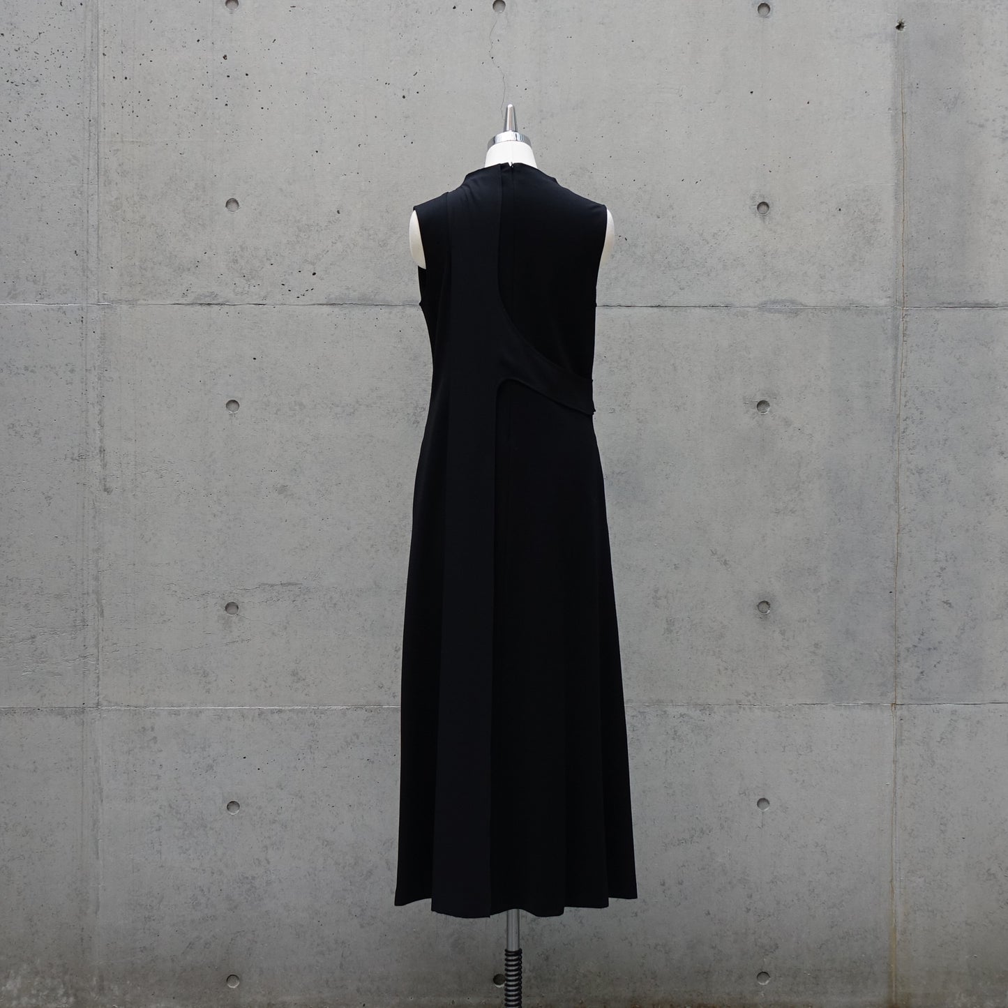 Effortless Layered Dress in Black