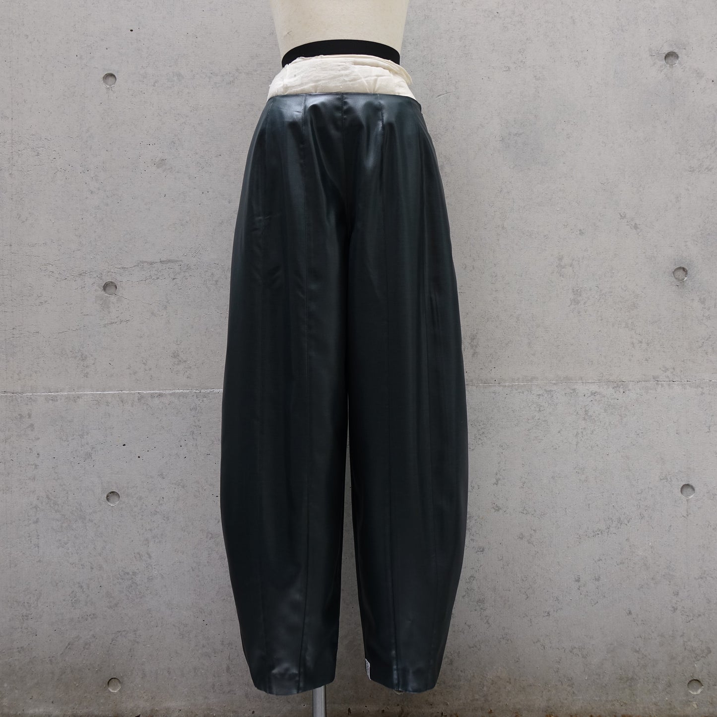 Precision Pleat Trousers in Deep Pine
