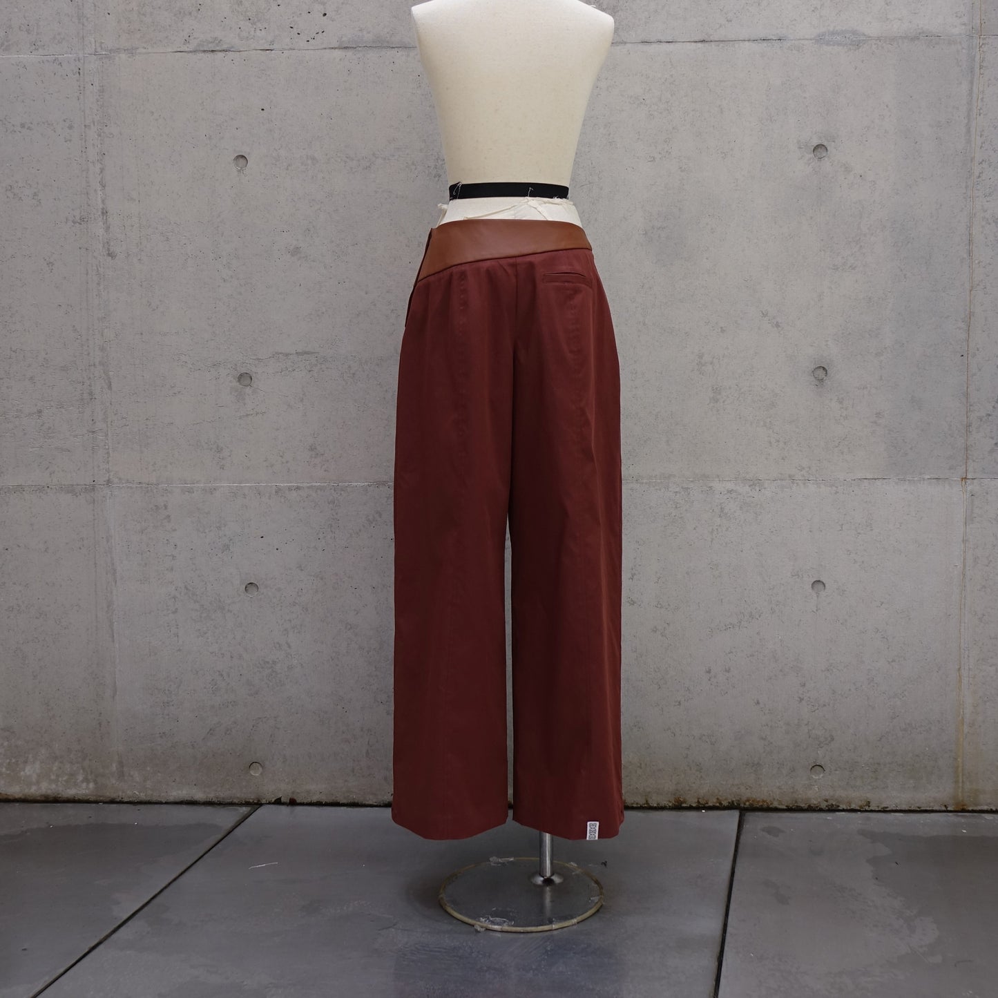 Urban Edge Pants in Terracotta