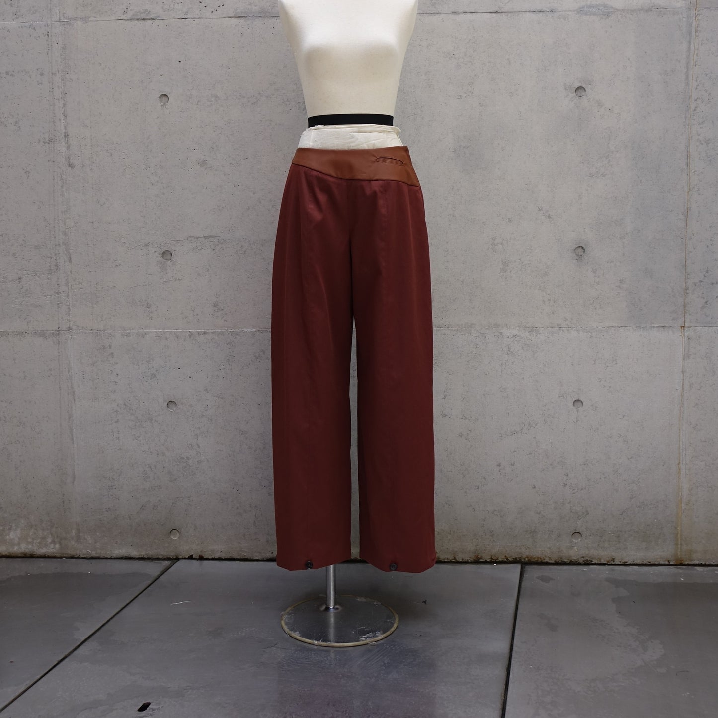 Urban Edge Pants in Terracotta