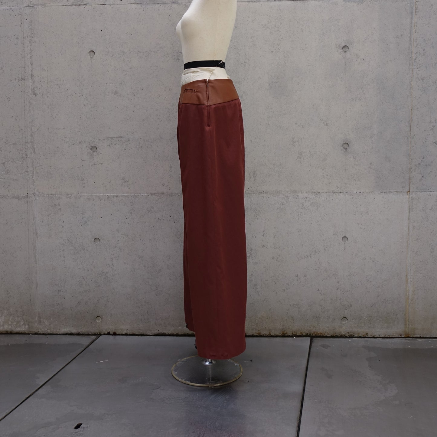 Urban Edge Pants in Terracotta