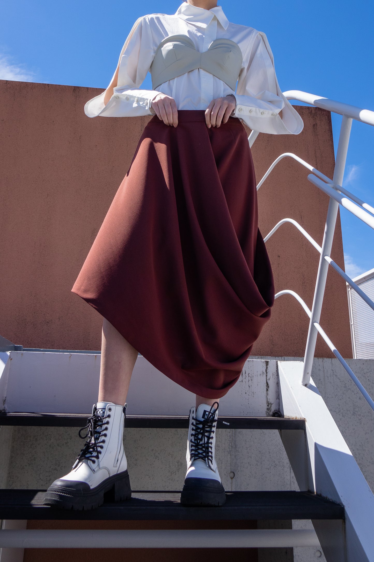Moulage Magic Gown in Burgundy
