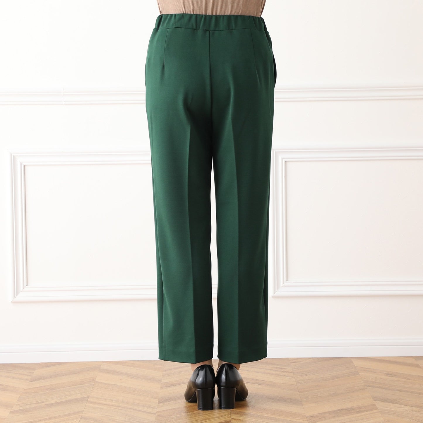 フォレストグリーンの洗練されたパンツ ポンテ